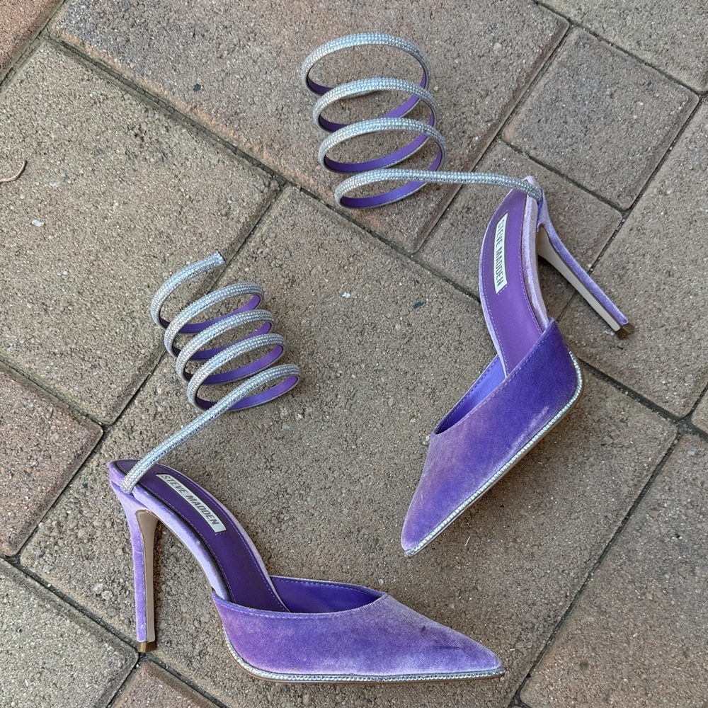 Steve Madden Emerson-V Velvet Rhinestone Ankle Wrap Dress Pumps purple 7.5M - Picture 2 of 9